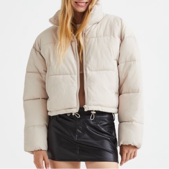 New H&M Beige Cropped Winter Jacket - Picture 3 of 6